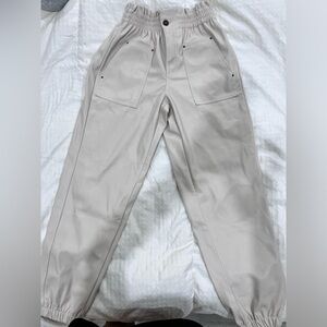 Pants faux leather